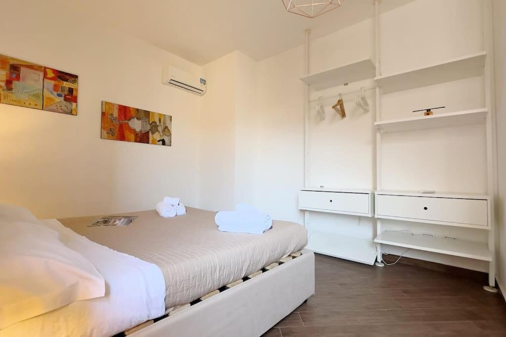 Molo Five Apartment パレルモ エクステリア 写真